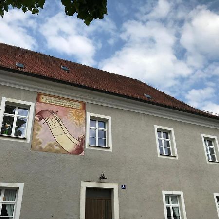 65Qm Wohnung Klosterblick Im Historischen Pfarrhaus Pielenhofen Zewnętrze zdjęcie